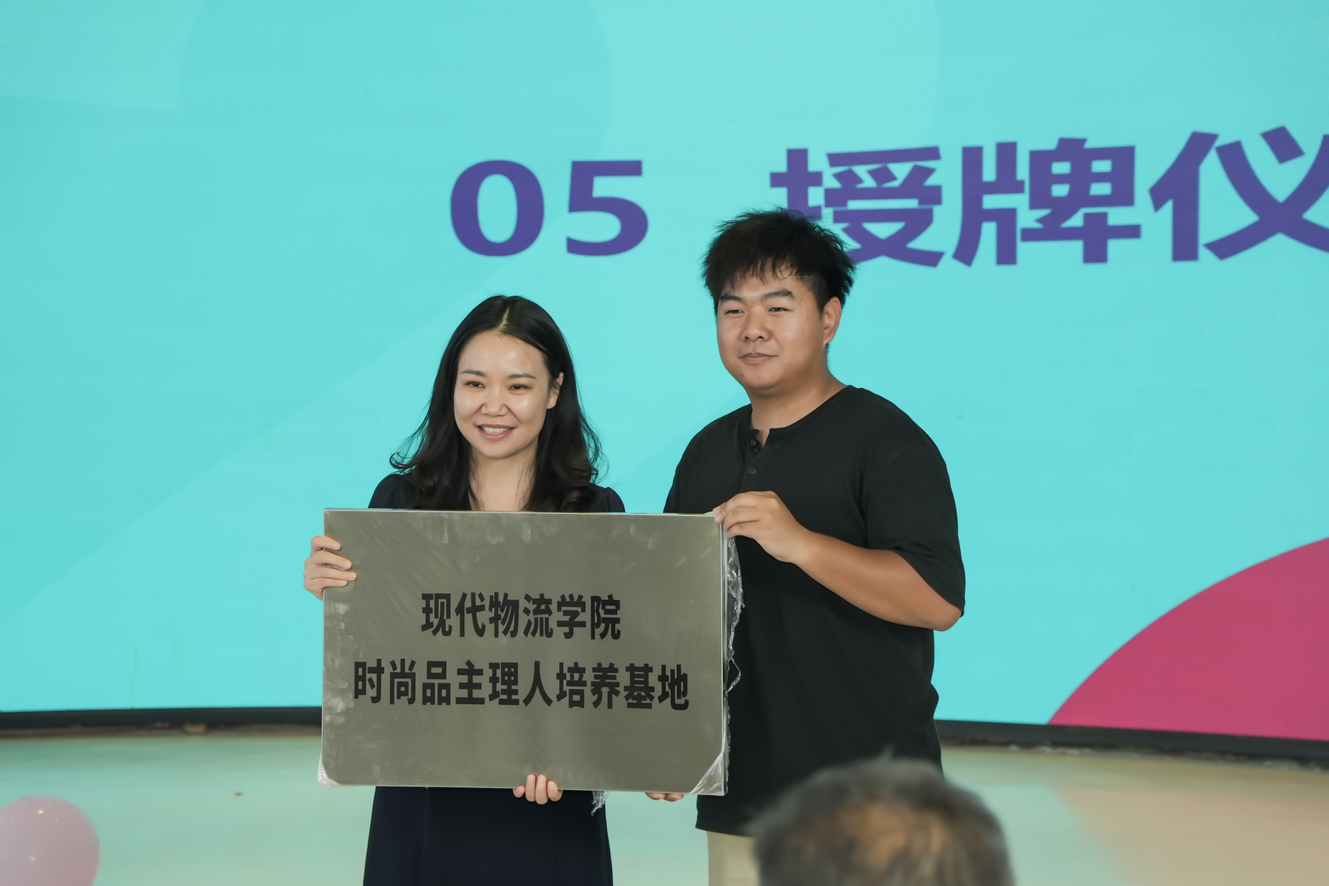96dc3e0246a041caabdcf875317cc8a9.jpg 96dc3e0246a041caabdcf875317cc8a9.jpg