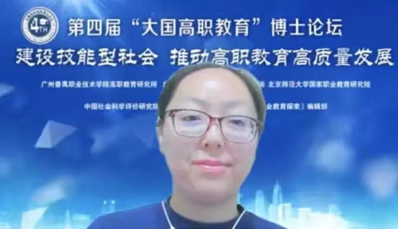 王雅静.jpg 王雅静.jpg