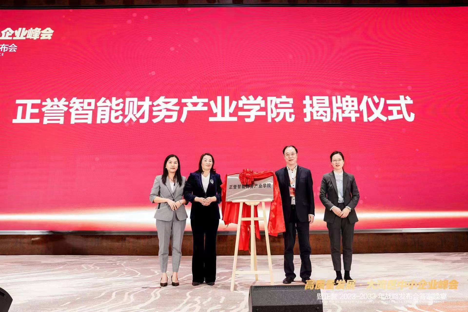 33cd32338be3470ebb23272d4b774fbe.jpg 33cd32338be3470ebb23272d4b774fbe.jpg