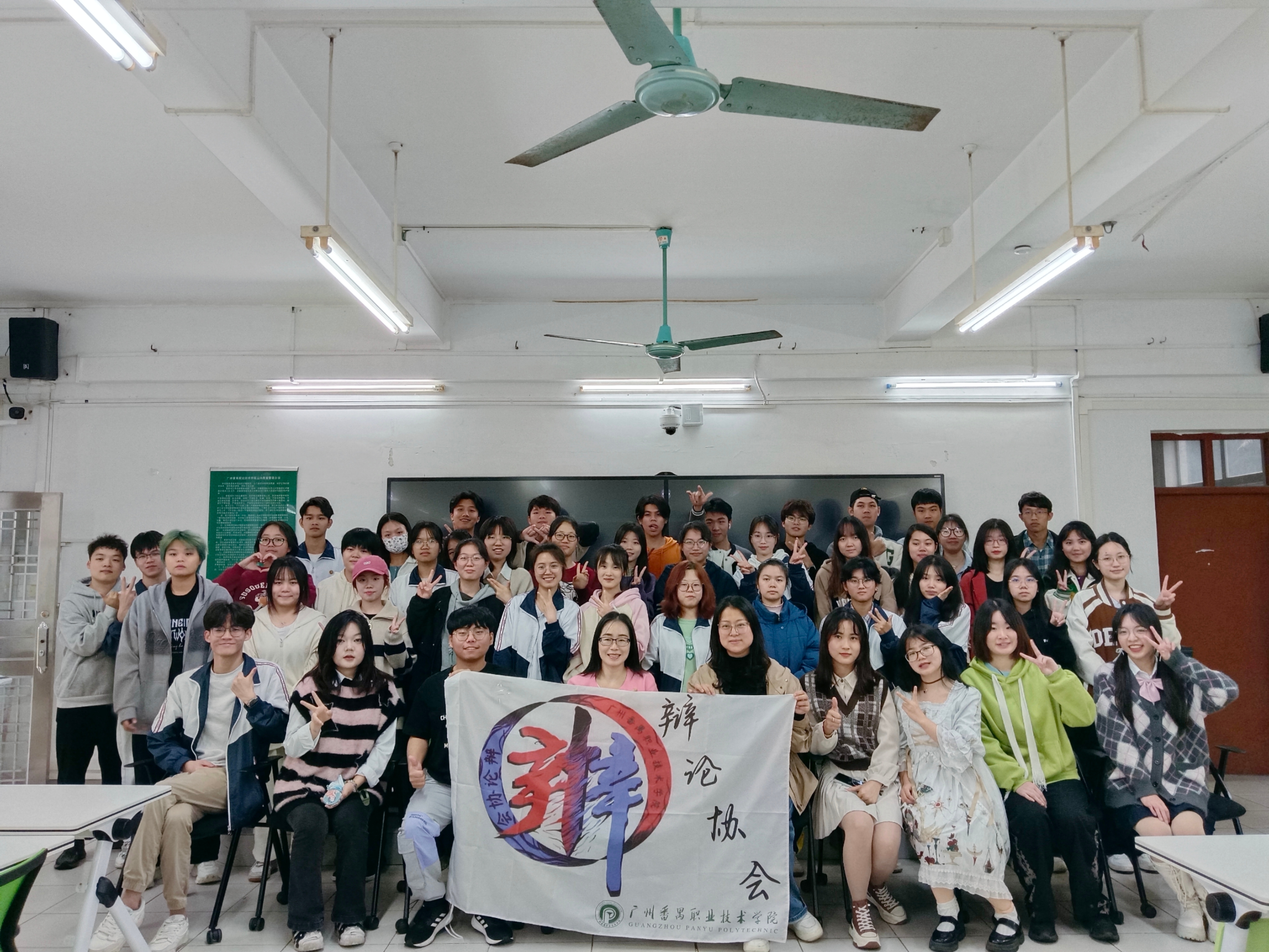 89da7183ed804ea590c35b8b2f6eea71.jpg 89da7183ed804ea590c35b8b2f6eea71.jpg