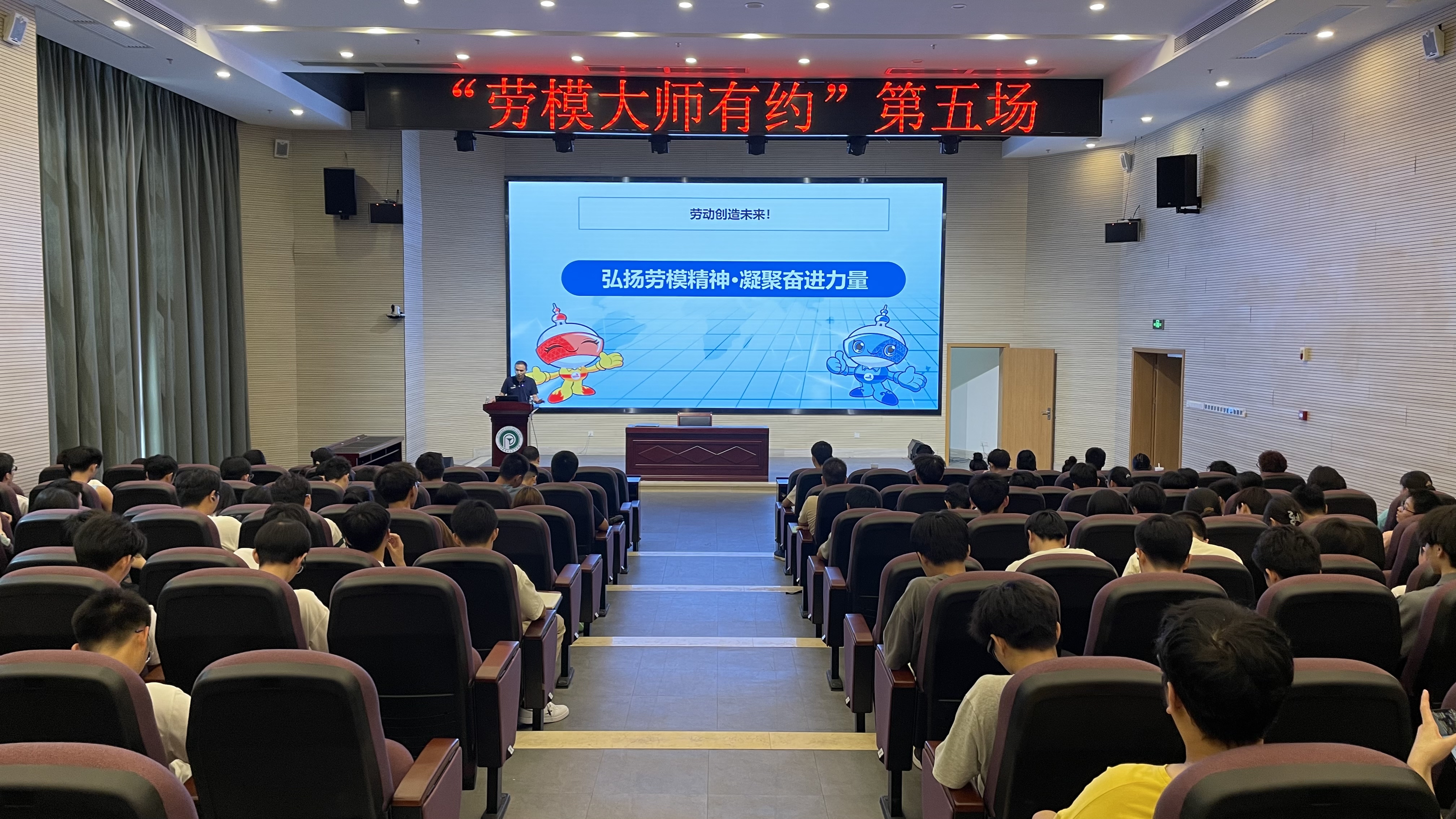 2c121206dac64edb8bcd4441ab73ccad.jpg
