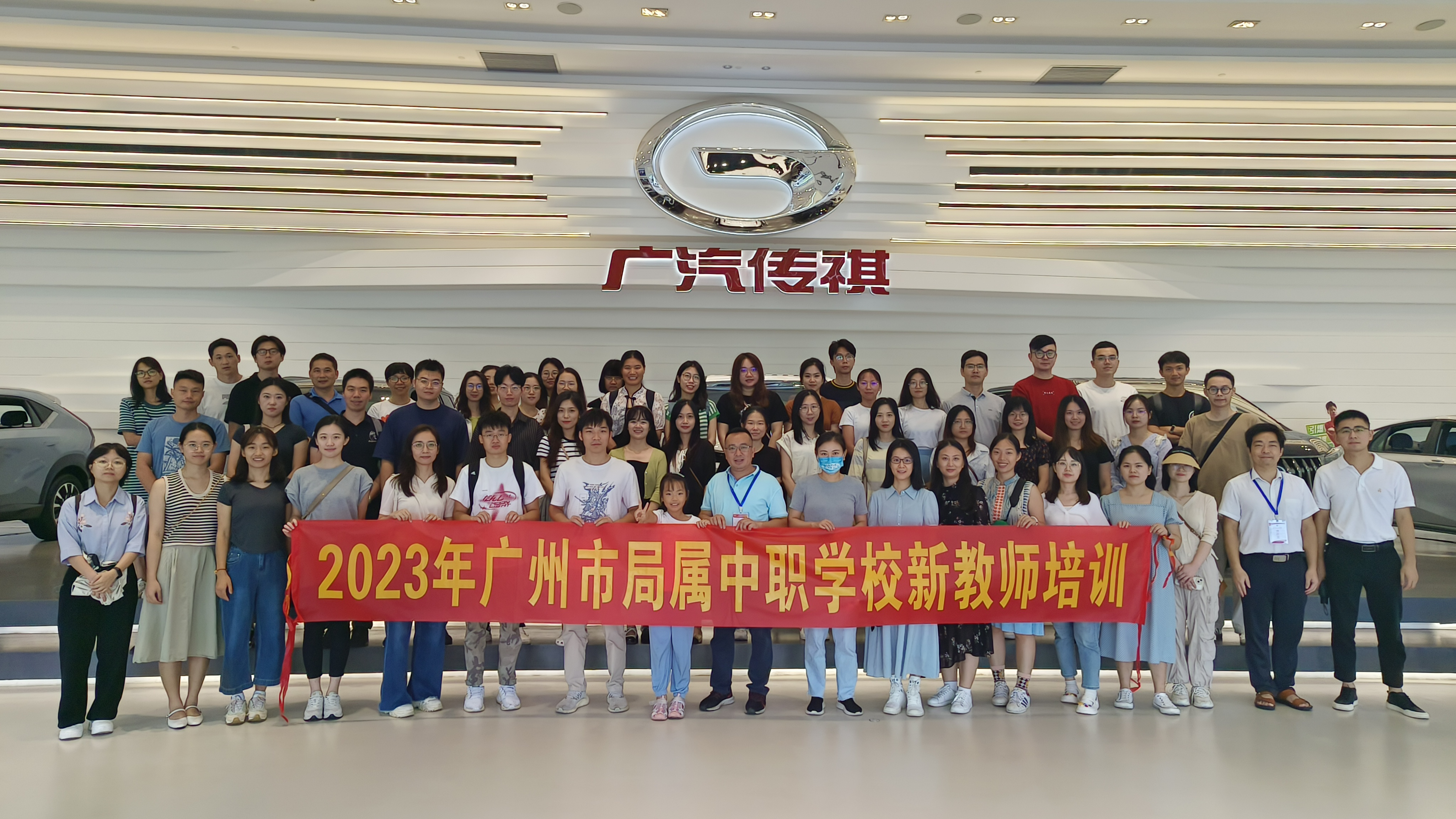 7ebf46cb010740e585b13586a5be9e43.jpg