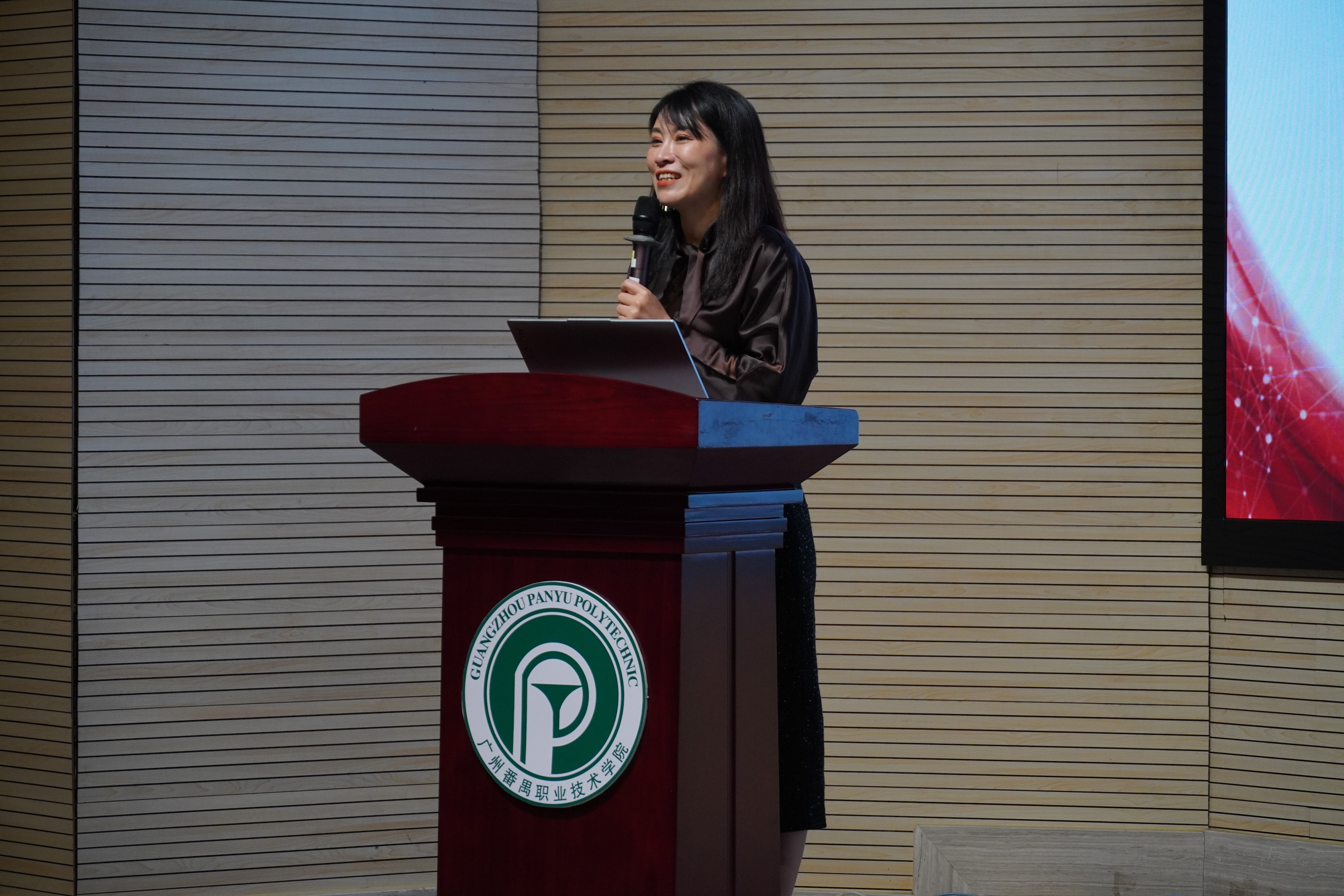 7d15613a30754cdb8c0aa9e9c5243be5.jpg 7d15613a30754cdb8c0aa9e9c5243be5.jpg