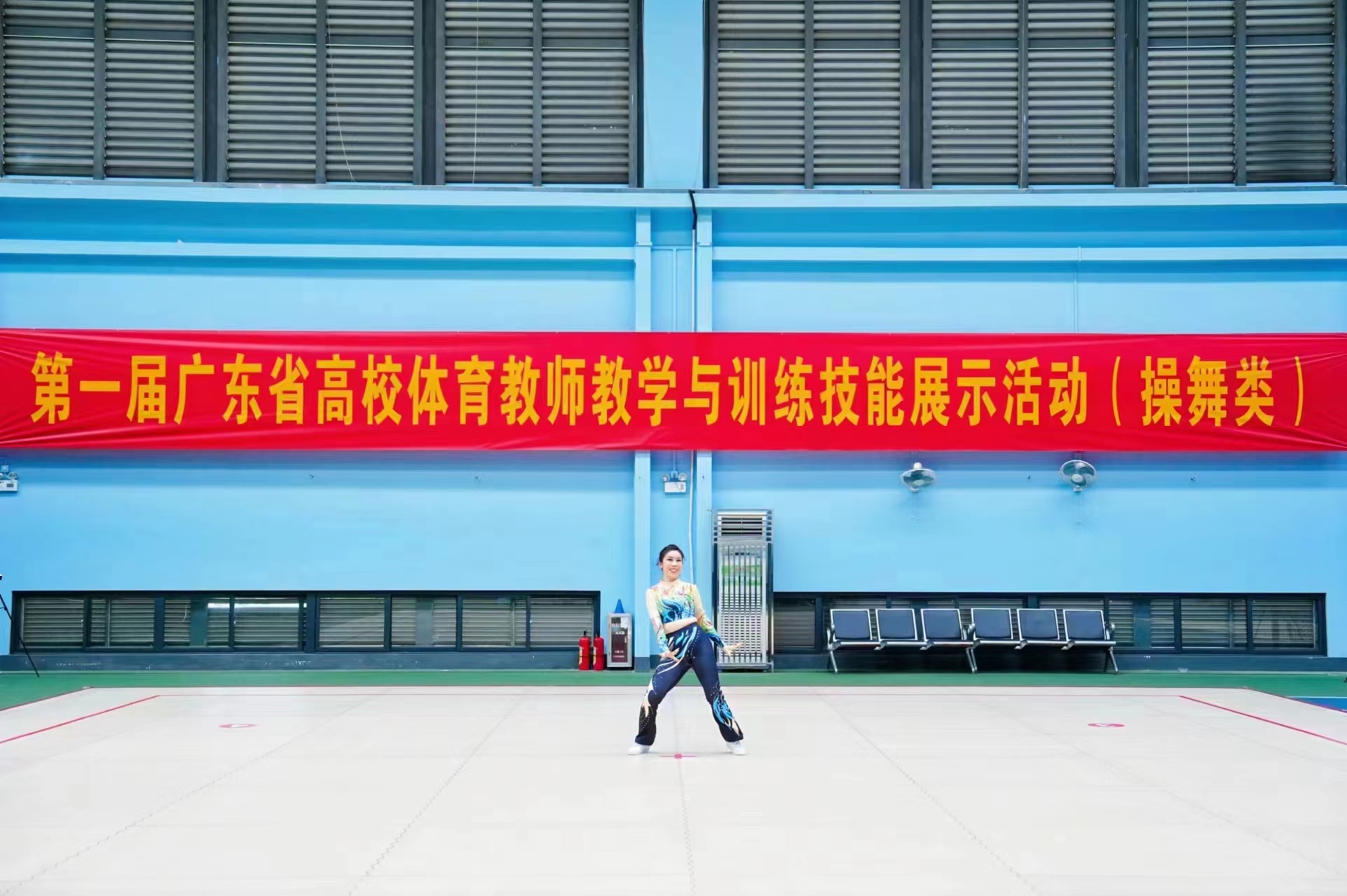 af8a3e43b8c04be9a12a818cd2f23547.jpg