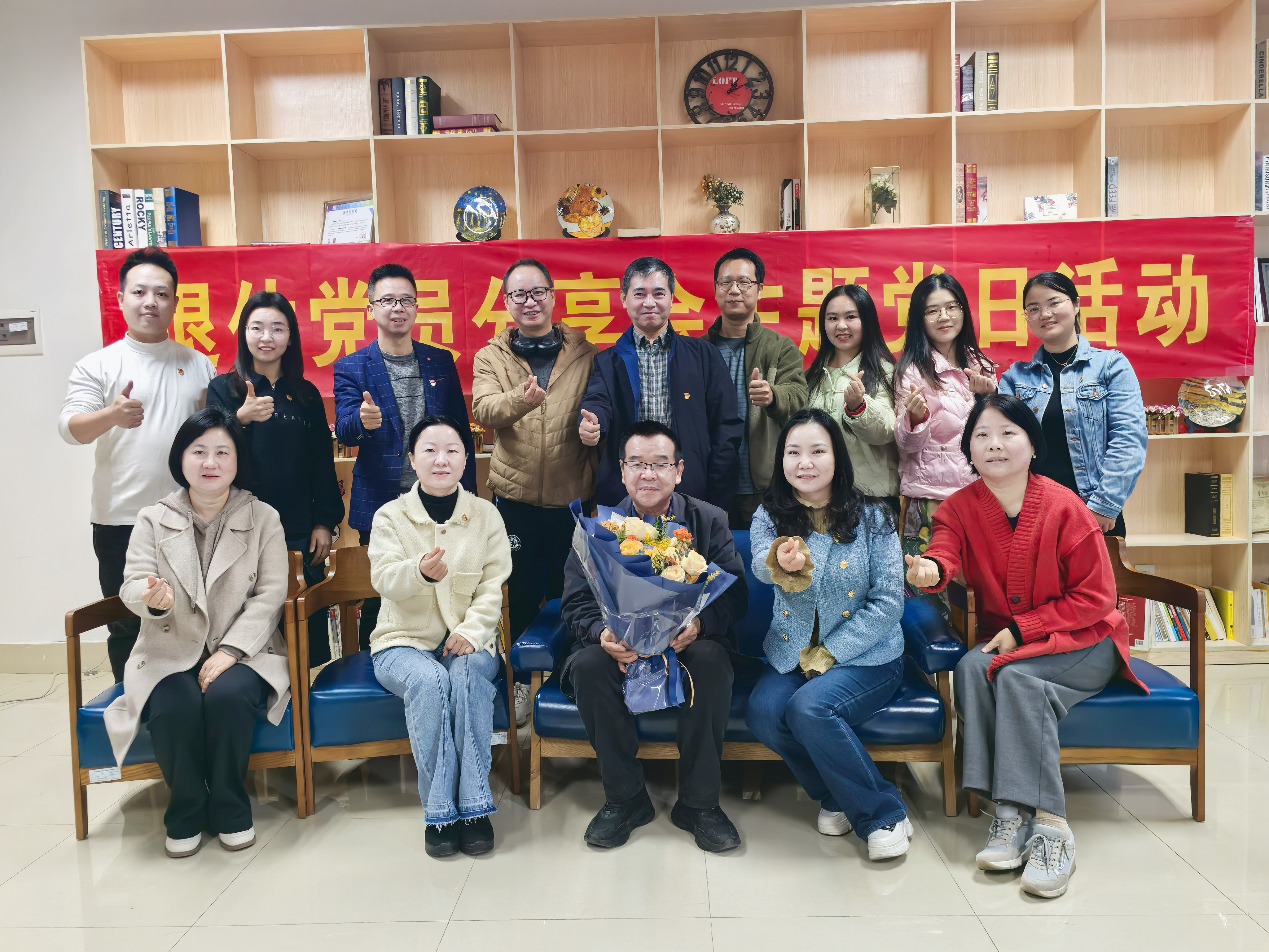eccc0a9fabc4408cb4f26292e85530f1.jpg eccc0a9fabc4408cb4f26292e85530f1.jpg