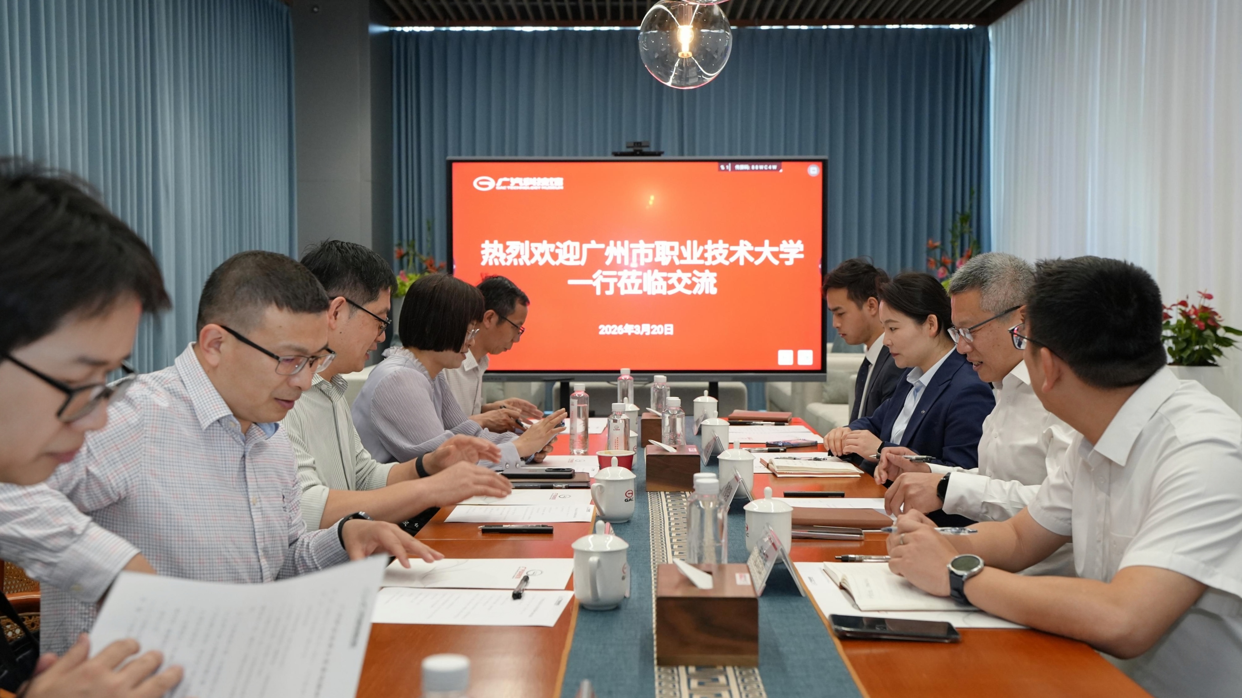 ff800a6758174e7e9a4ea65668e35dc2.jpg
