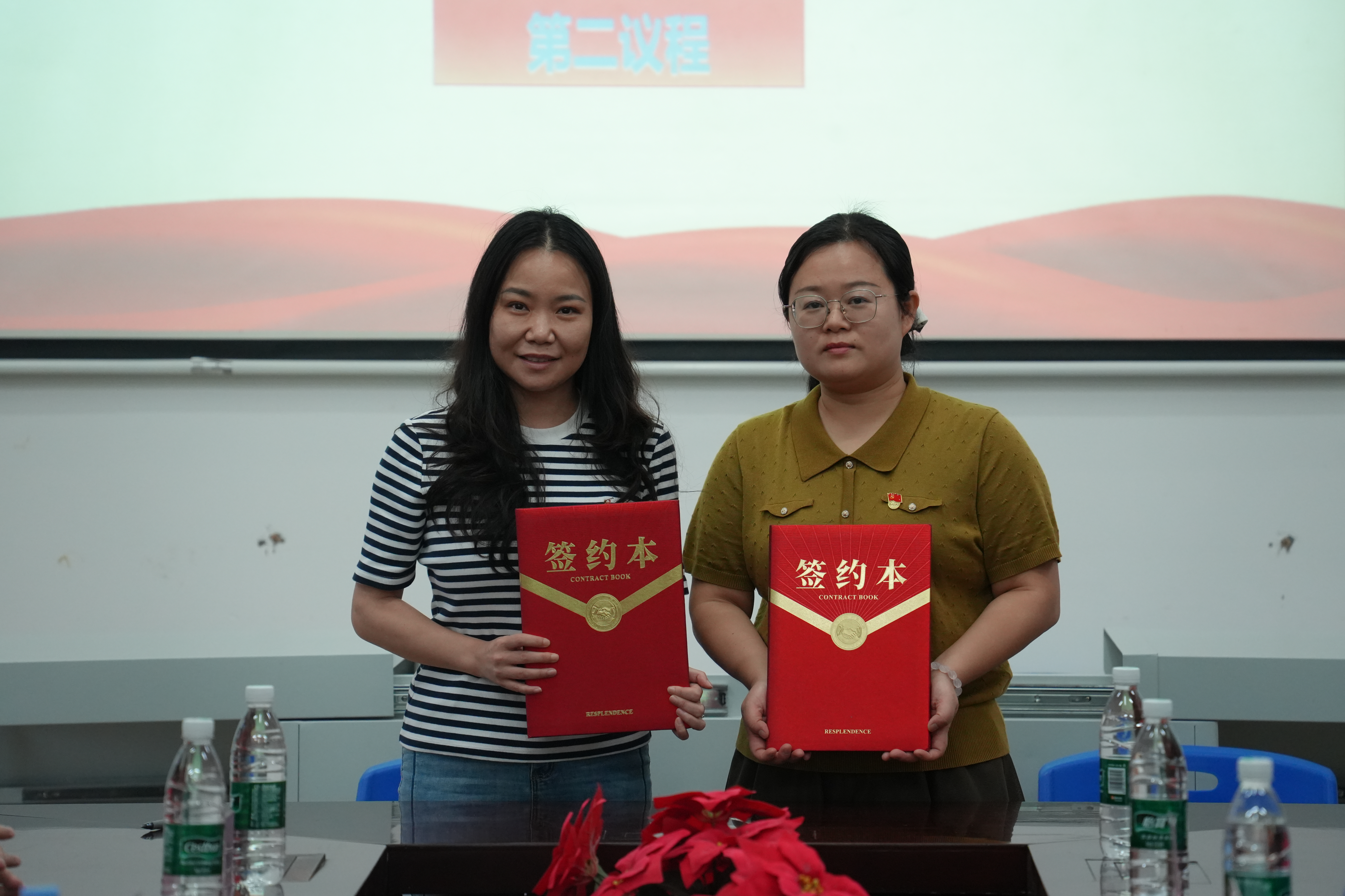 6913ccbdd0314e7a8ac0921149bceeb7.jpg 6913ccbdd0314e7a8ac0921149bceeb7.jpg