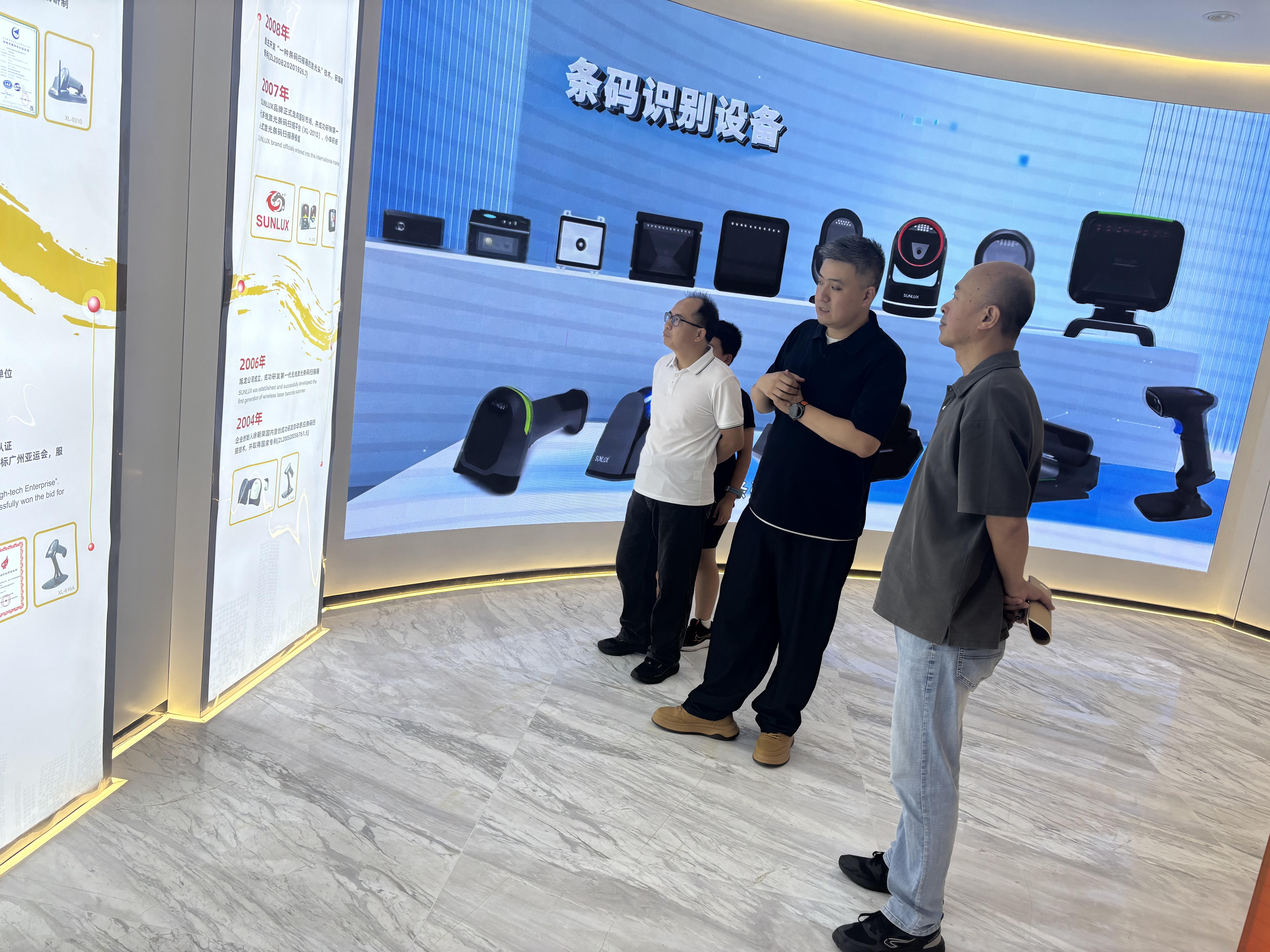 aed466962f244251bdf9a2411bb6f368.jpg aed466962f244251bdf9a2411bb6f368.jpg