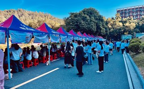 艺术学院： 举办2025 届毕业生专场招聘会