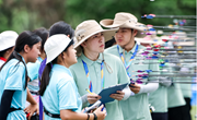 旅商学院：20名学生志愿者服务市第十九届青少年运动会射箭赛事