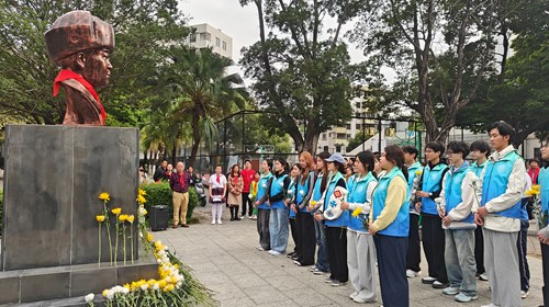建工学院：组织学子参与学雷锋主题活动