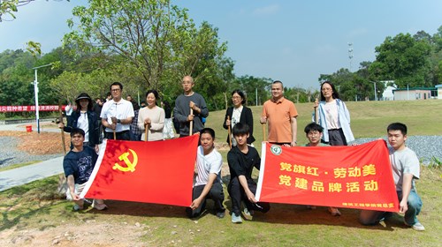 建工学院：植绿护绿践初心 共建美丽新校园