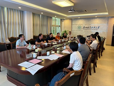 未来学院：召开职业本科拟招生专业申报论证会