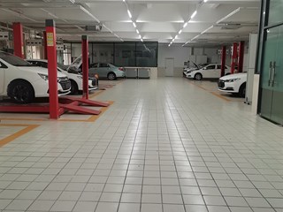 7C101汽车技术综合实训室