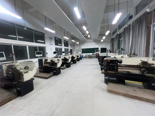 普通机械加工实训室2