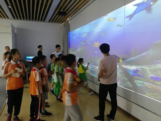 省级智能机器人与无人机科普基地1