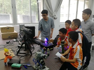 省级智能机器人与无人机科普基地3